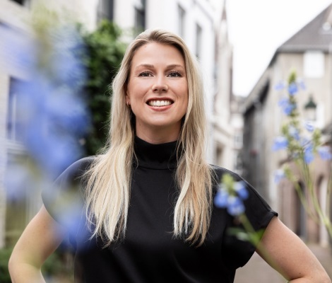 Mieke Post, coach Den Bosch